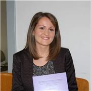 Laureata in lingua e letteratura inglese e specializzata magistrale in italiano per stranieri impartisce lezioni private per ogni fascia d'età